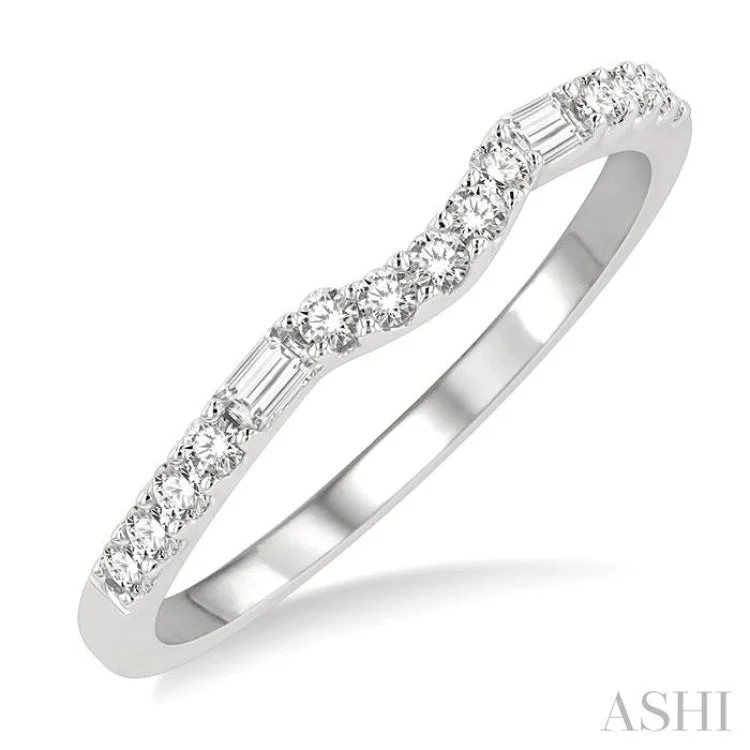 1/4 ctw Curved Center Baguette and Round Cut Diamond Wedding Band in 14K White Gold