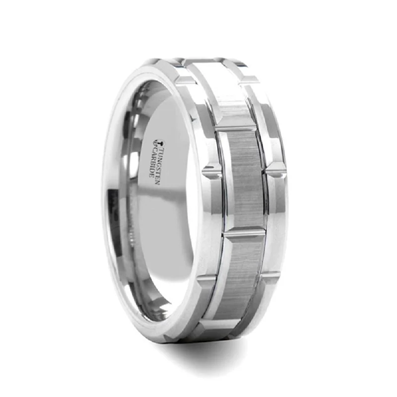 WARWICK Beveled Tungsten Carbide Wedding Band