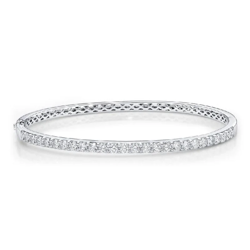 18K White Gold Diamond Bangle