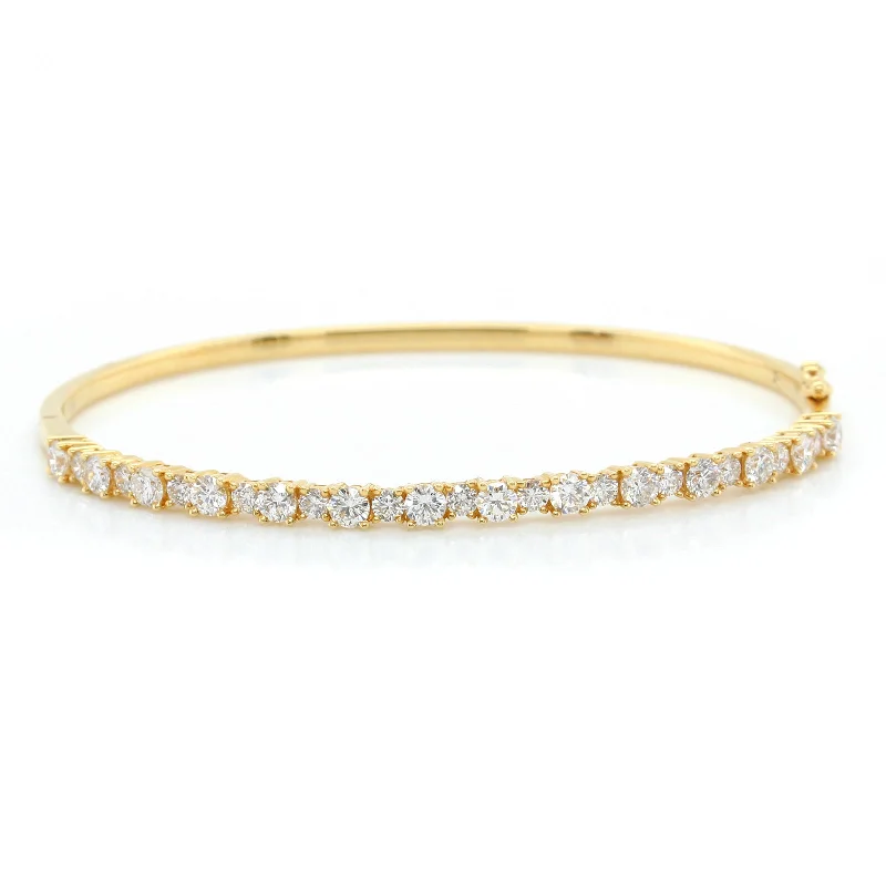 18K Yellow Gold Diamond Bangle